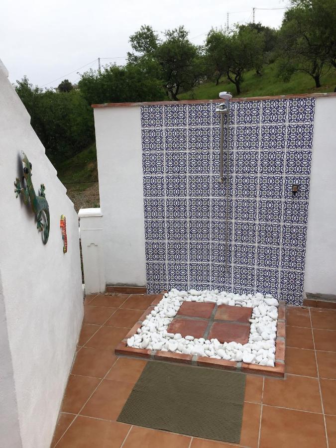 Casa Las Torres B&B Iznate Exteriör bild